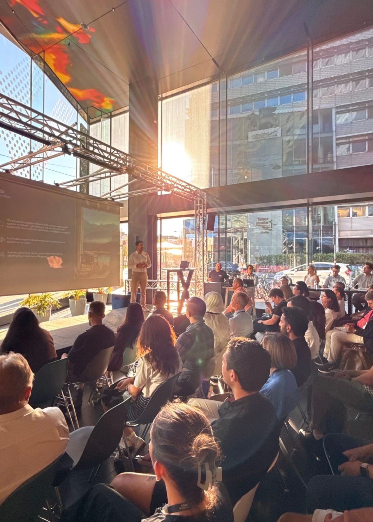 Николай Неков на сцена